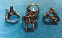 Anello in Acciaio con Maschera Tribale