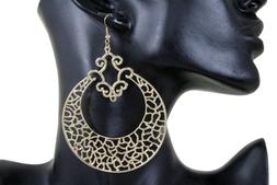 Set Grande Rotondo Metallo Oro Stile