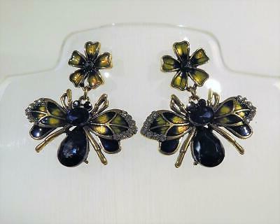 cg5738 placcato oro and smaltato ape