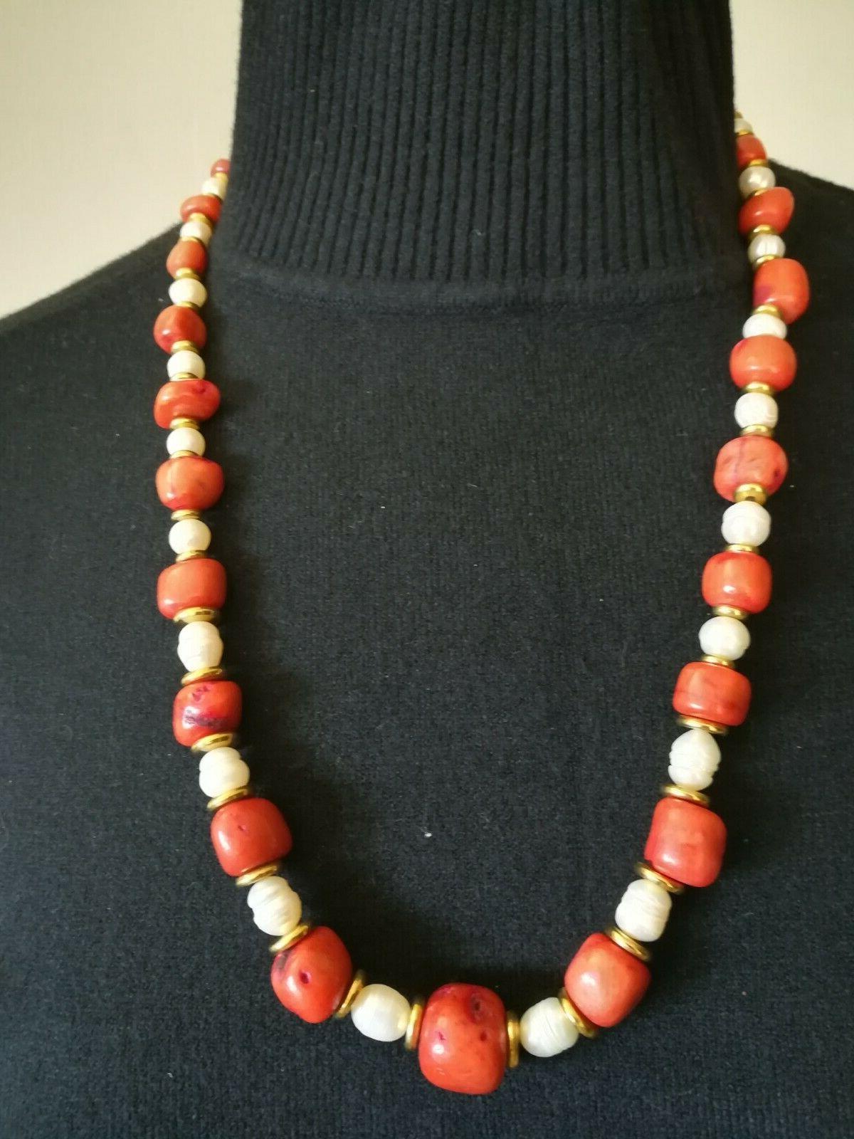 collana di corallo rosso e perle con