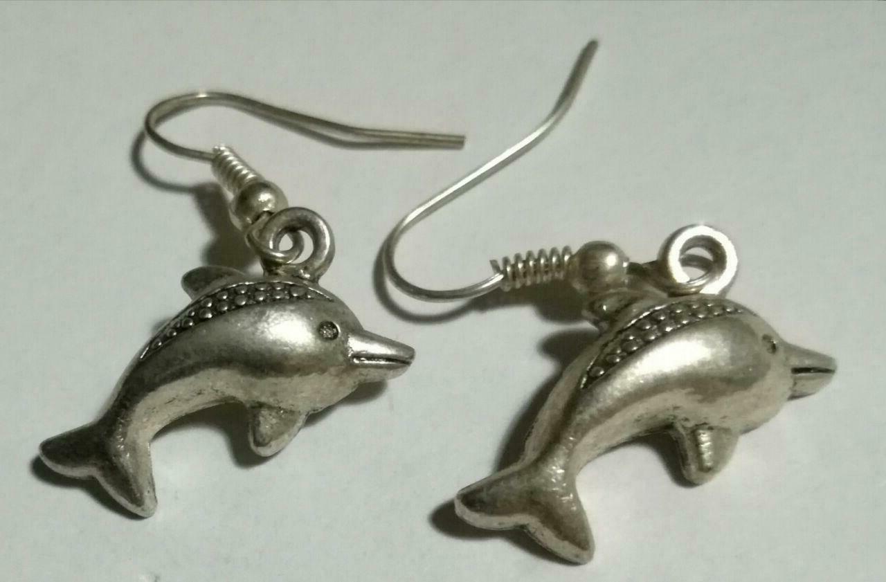 coppia orecchini bigiotteria donna ragazza delfini colore