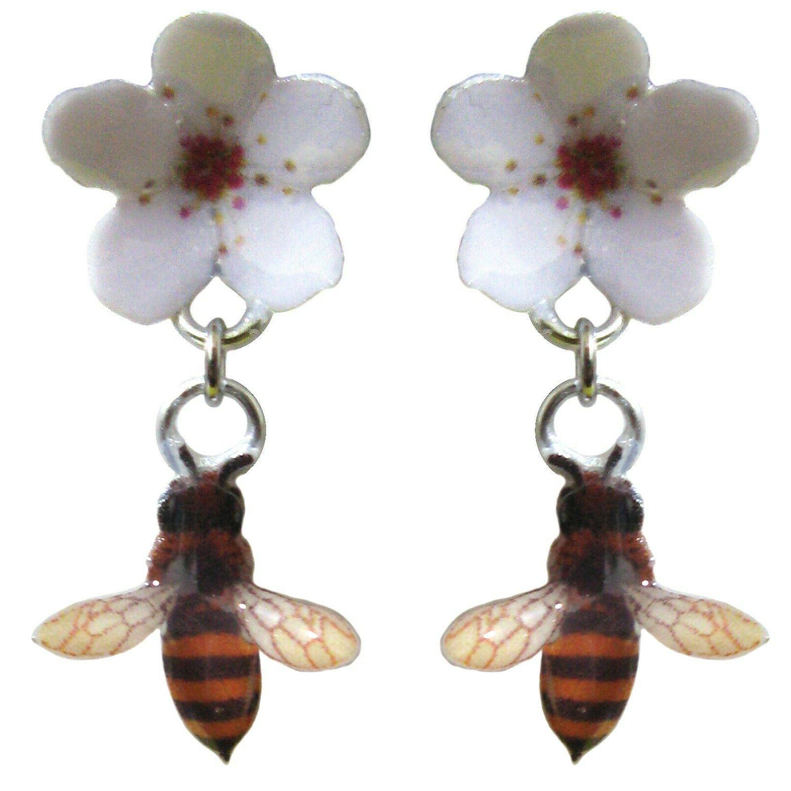 orecchini artigianali fiore di pero e ape