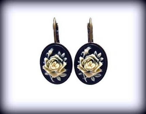 orecchini cameo cammeo cabochon rosa rossa farfalla