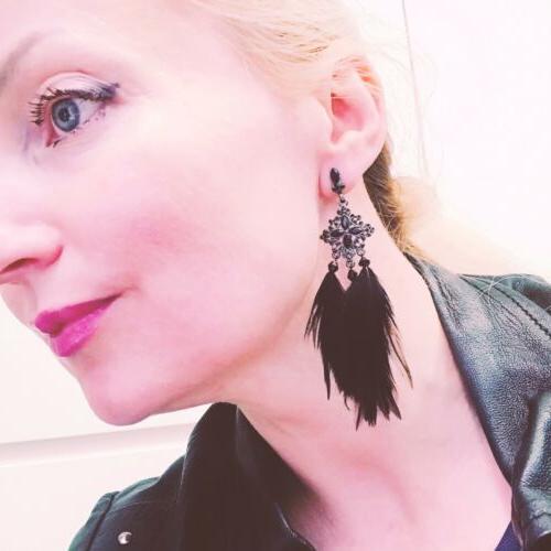 orecchini con piume nere