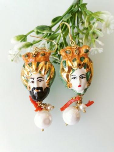 orecchini con teste di moro in ceramica