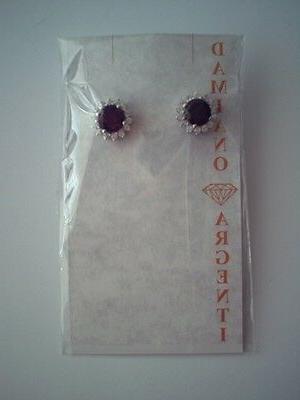 orecchini da donna con pietre rosso scuro