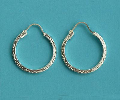 orecchini di design rotondo con traversine a