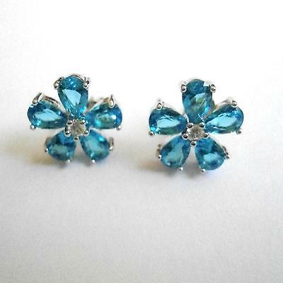 orecchini donna lobo fiore colore argento con