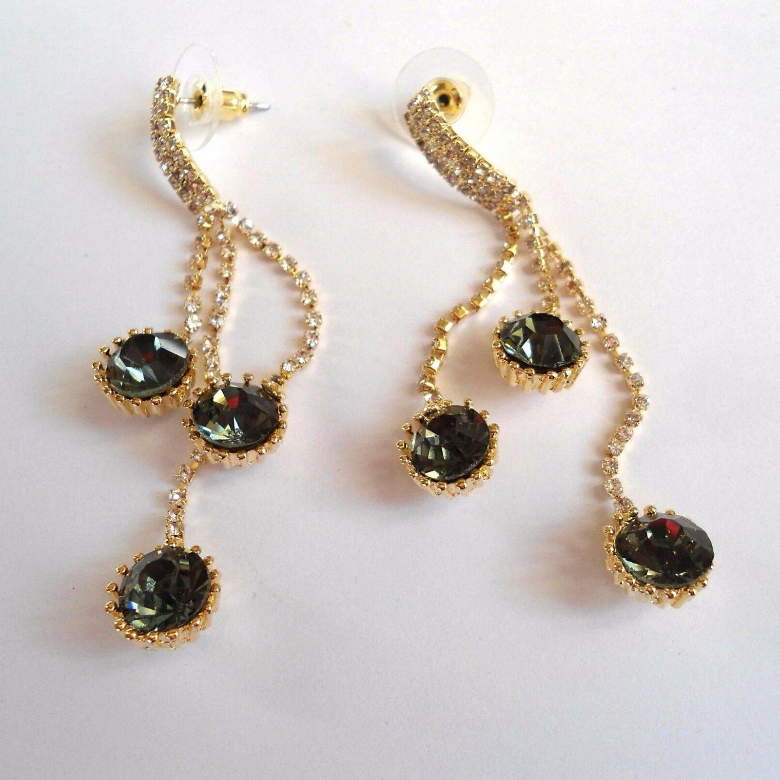 orecchini donna pendenti colore oro con zirconi
