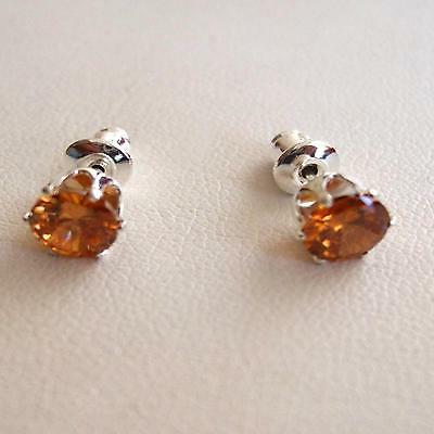 orecchini donna punto luce colore argento con