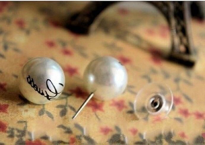 orecchini guess donna perla chiara beige sfera