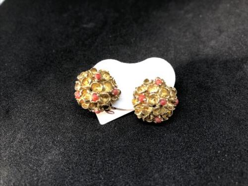 orecchini in argento dorato e corallo