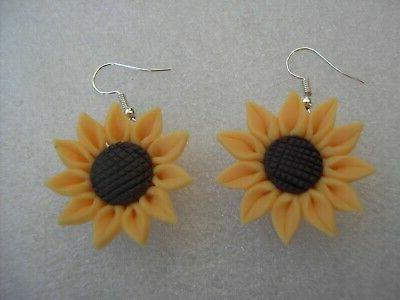 orecchini in fimo fatti a mano fiore