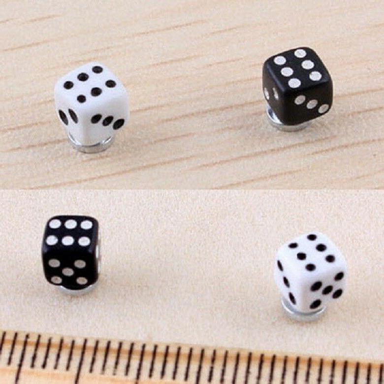 orecchini magnetici orecchino a calamita orecchini dadi