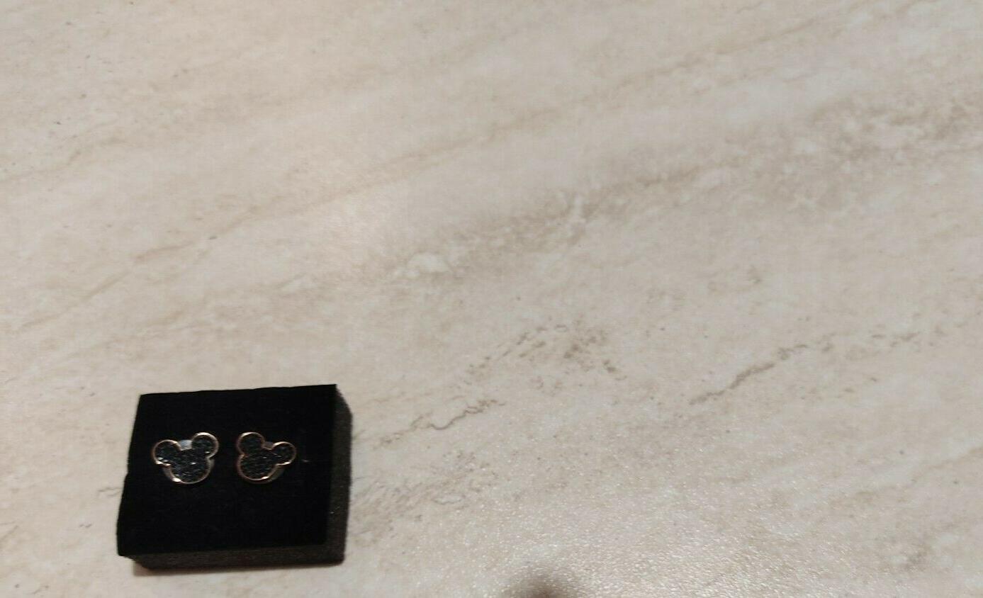 orecchini originali a forma di mickey mouse