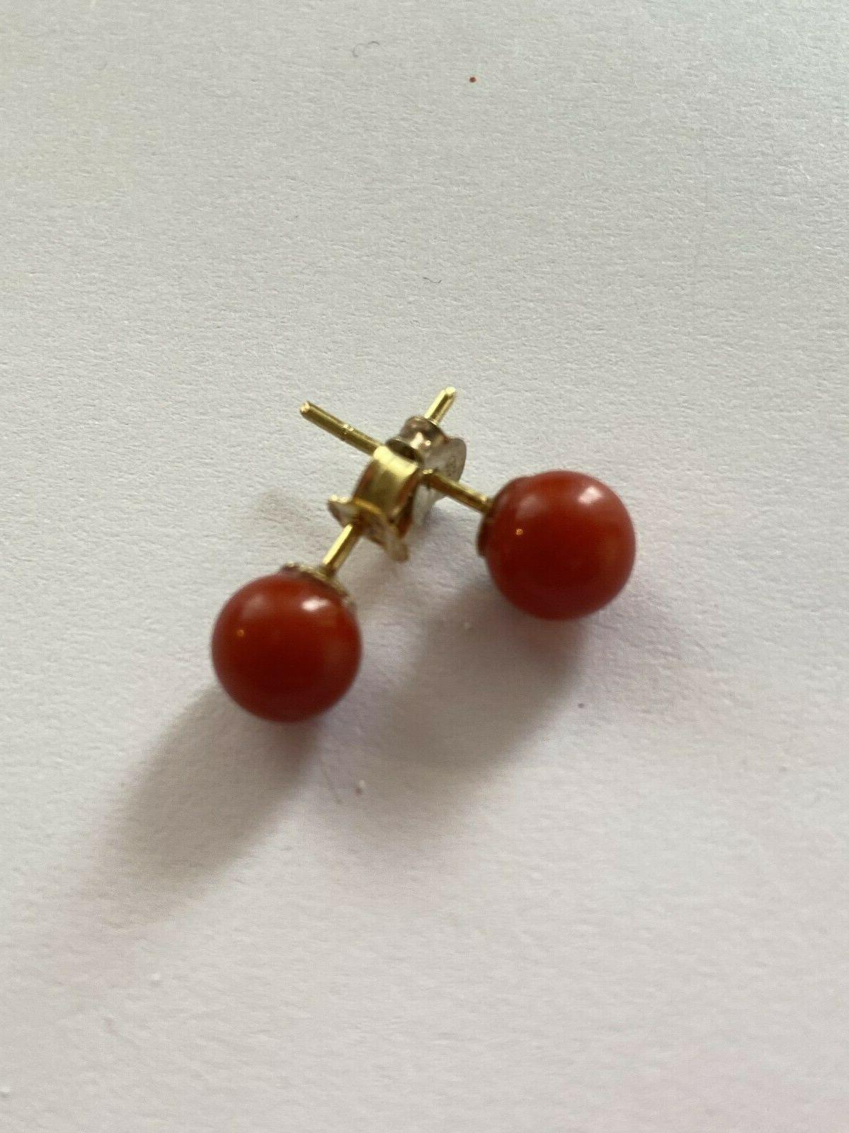 orecchini oro 18 kt e corallo