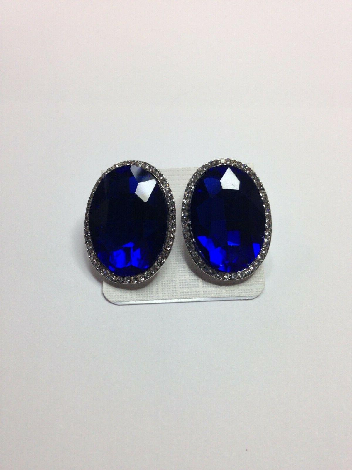 orecchini ovale colorato e strass a giro