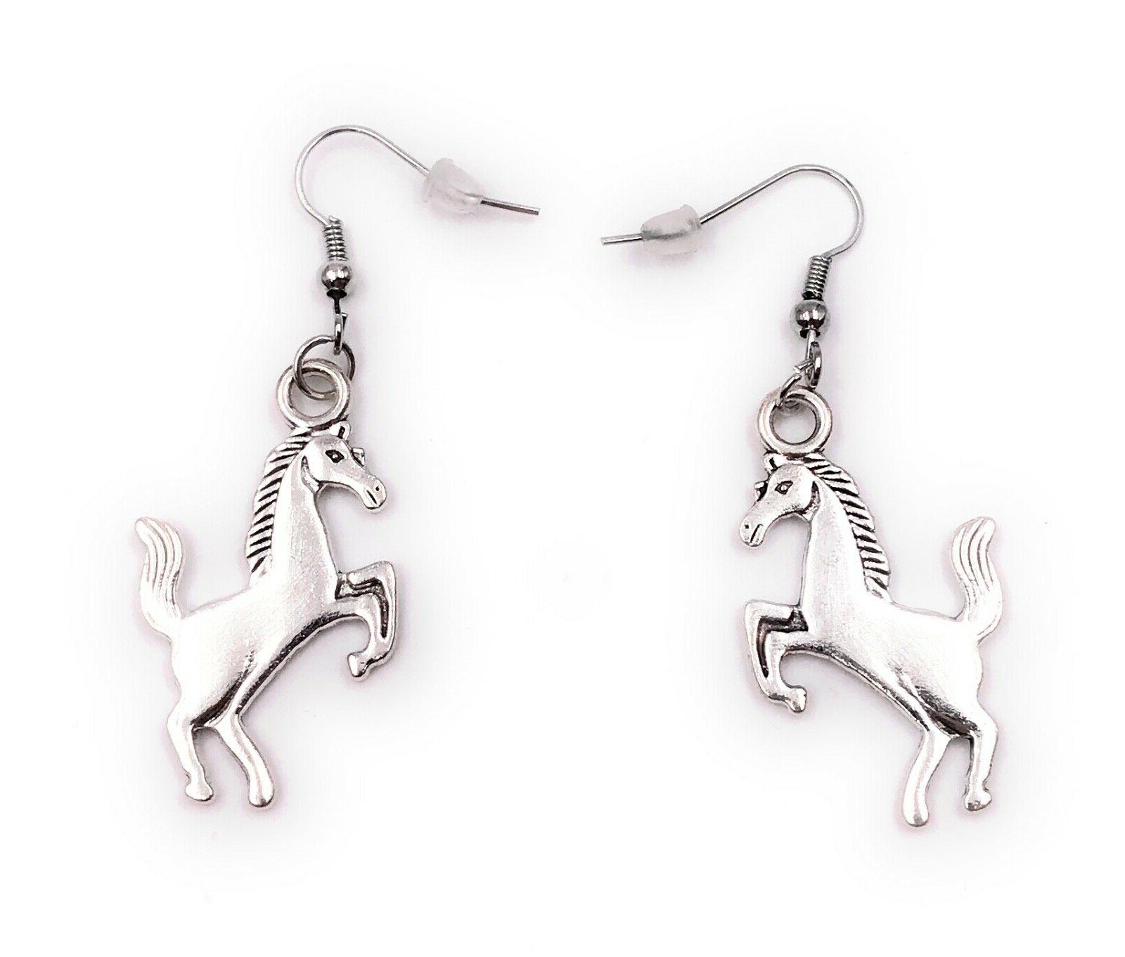 orecchini paio unicorno che salta orecchini in