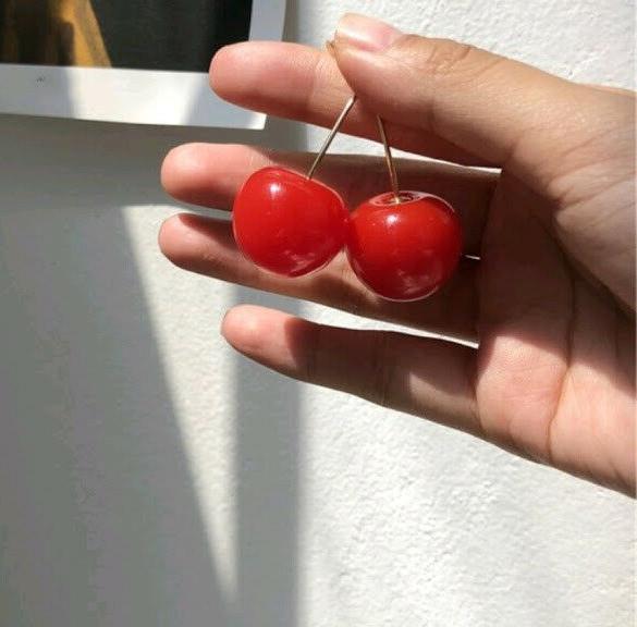 orecchini pendenti a ciliegia
