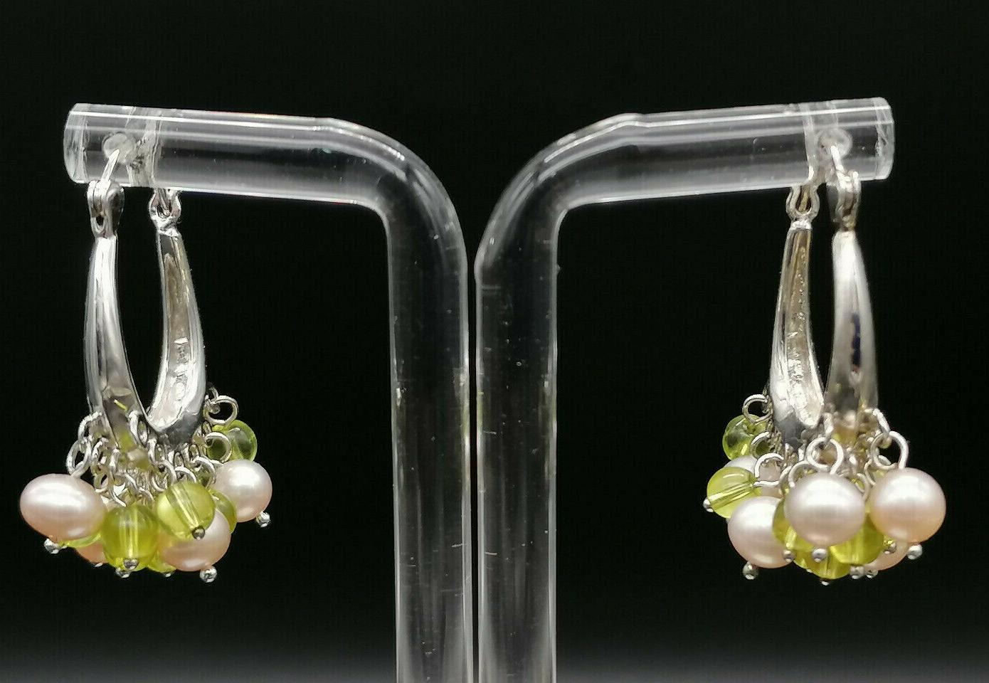orecchini pendenti cerchio charms perle peridoto argento