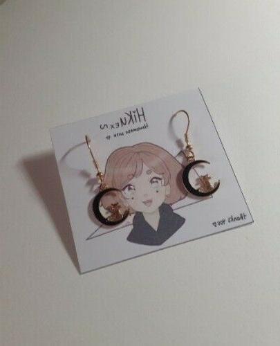 orecchini pendenti gatto oro seduto a mezzaluna