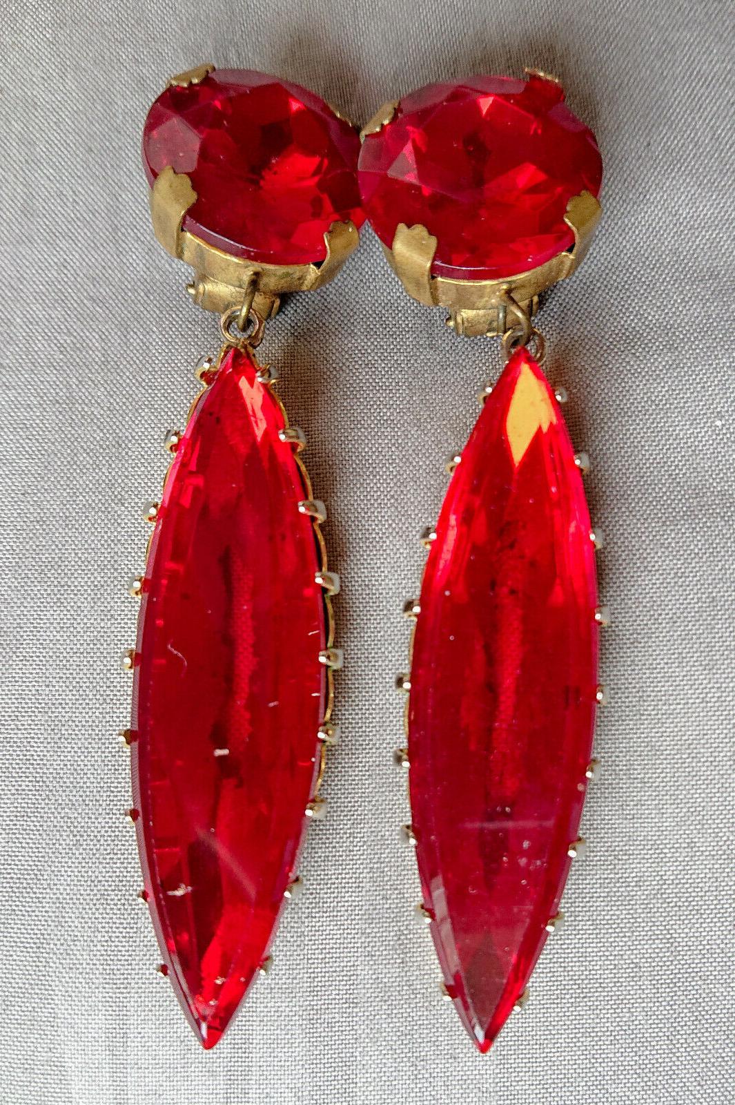 orecchini pendenti rossi anni 80 vintage