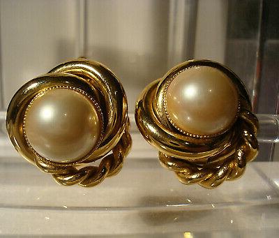 orecchini perle a clips firmati vintage