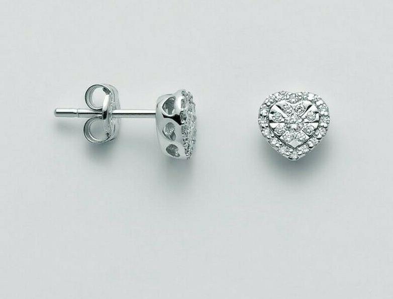 orecchini punto luce forma cuore diamanti e