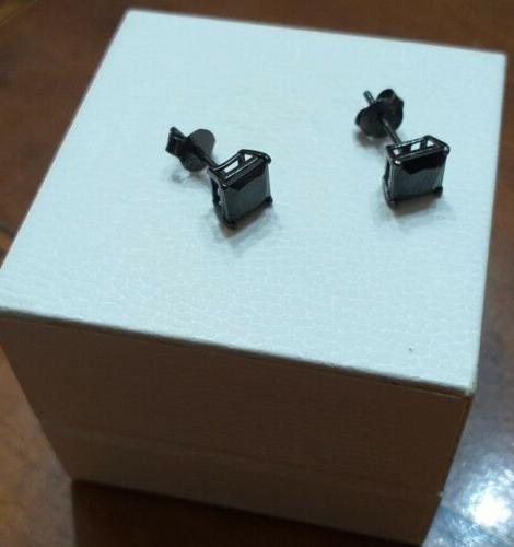 orecchini quadrati con zircone nero