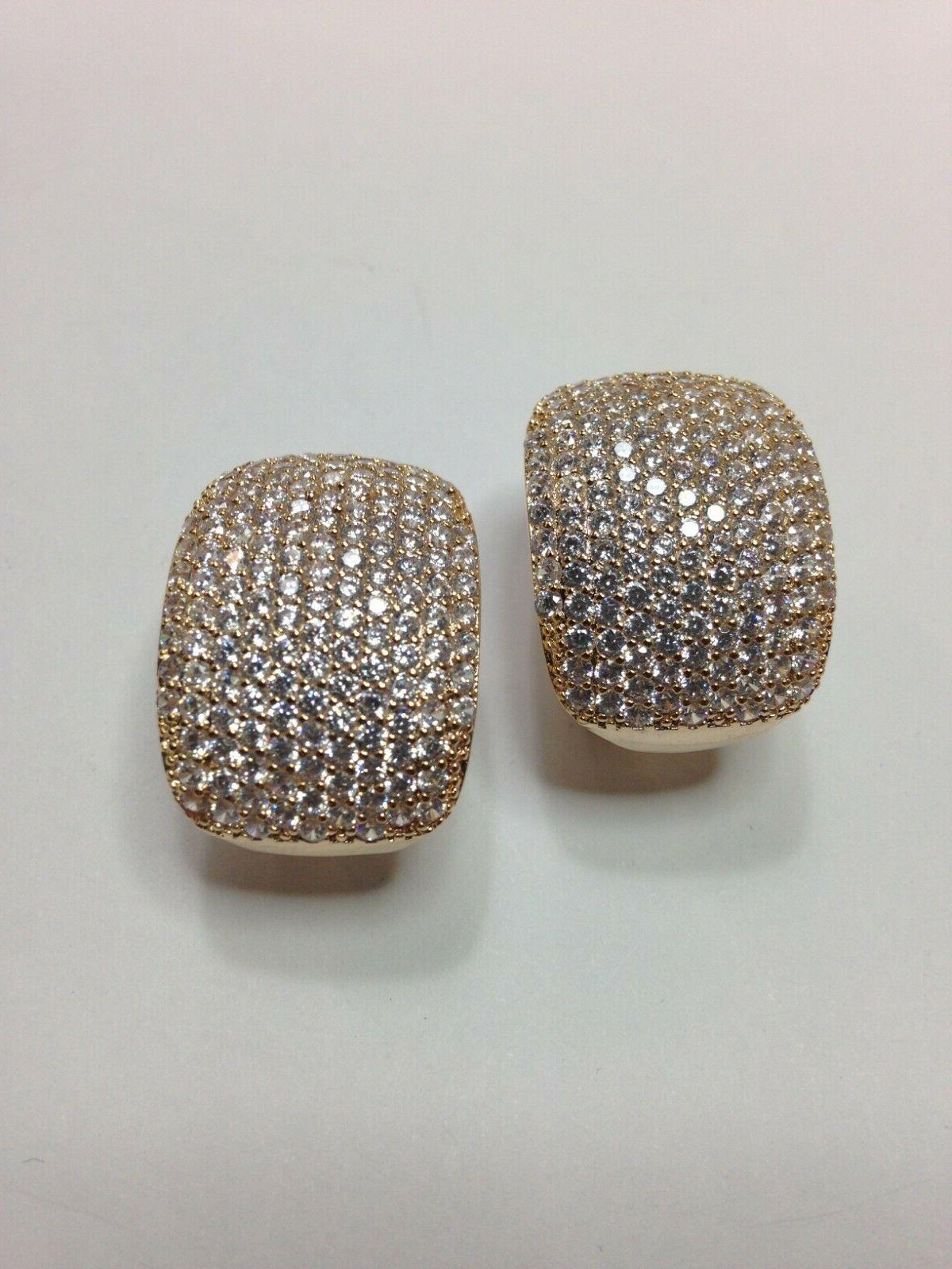 orecchini rettangolari bombati con pave di zirconi