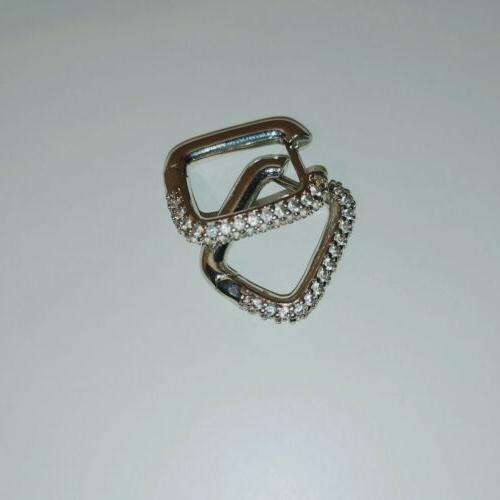 orecchini rettangolari color argento con zirconi