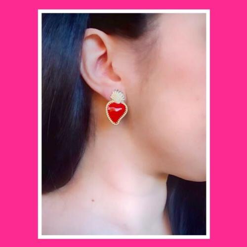 orecchini sacro cuore rossi con rifiniture in