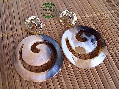 orecchini tondi piatti rotondi in resina color