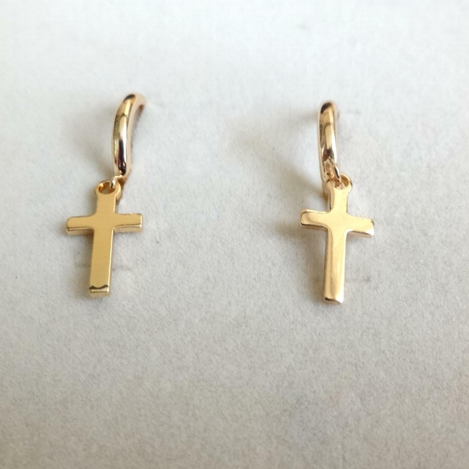 orecchini uomo cerchi colore oro con piccola