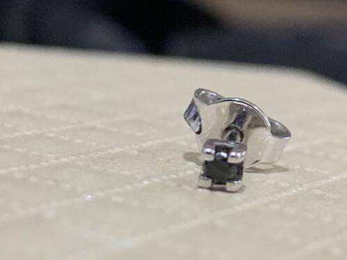 orecchino singolo uomo donna oro bianco 18