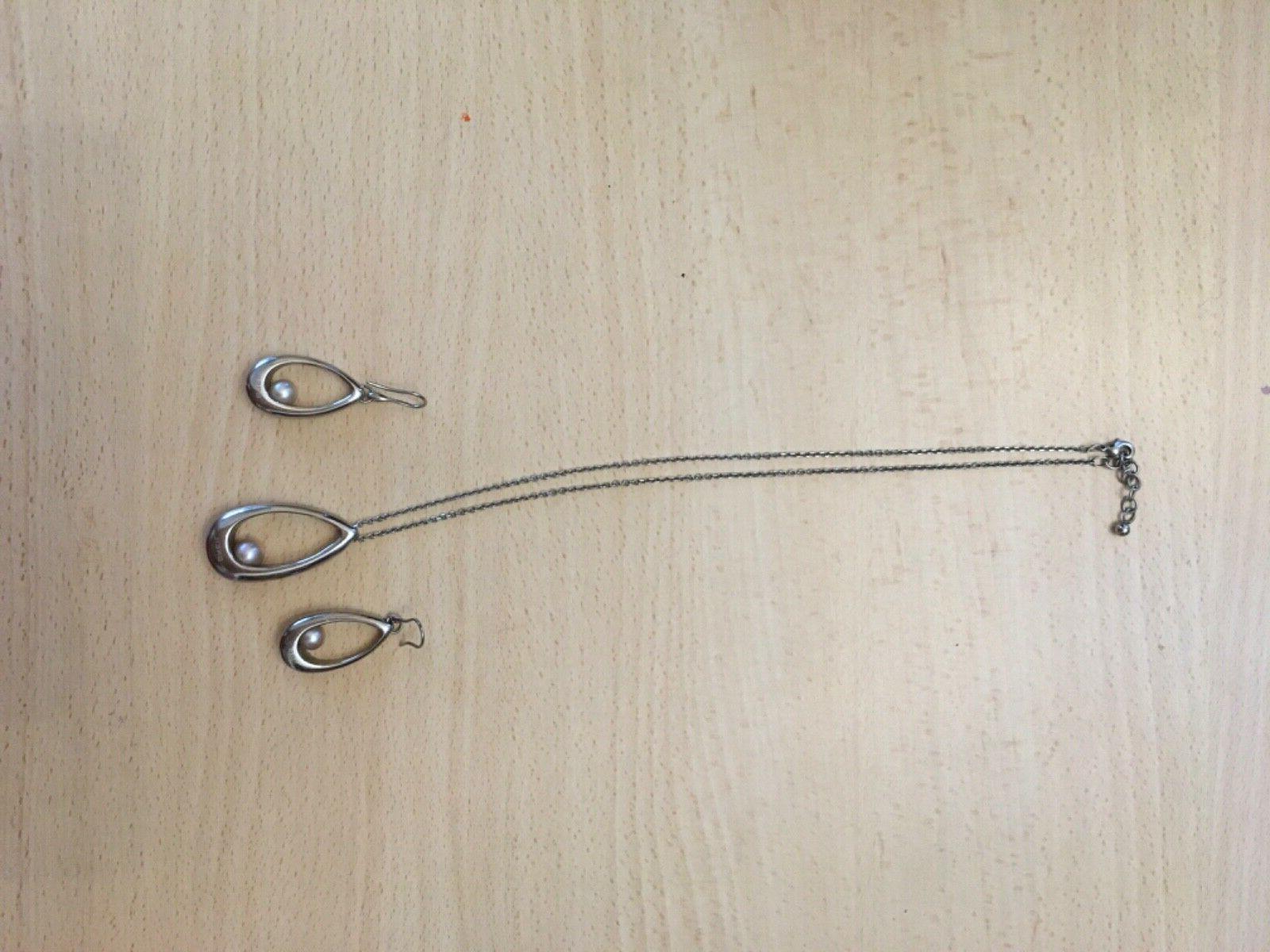 set orecchini e collana dew perla rosa