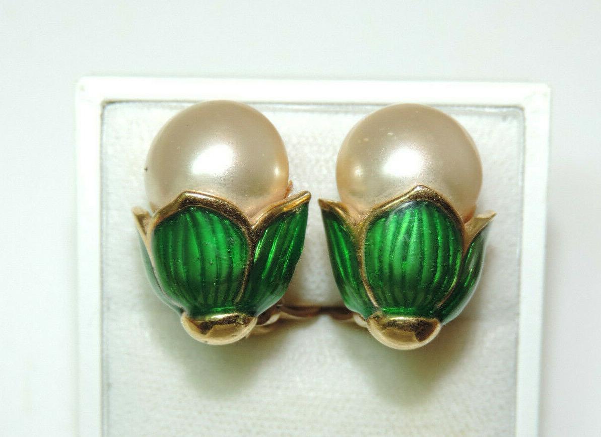 smalto verde lotus fiore grande perline in