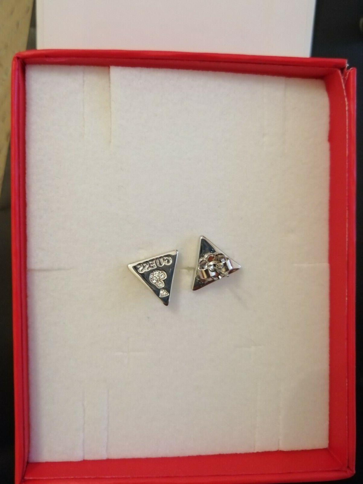 vendo orecchini nuovi color argento triangolari mai