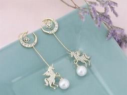 A Perno Dorato Unicorno Luna Crescente Perle Zirconia Cubica