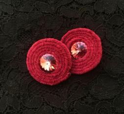 Al Lobo Di Velluto A Bottone Bordeaux Con Swarovski Rosso