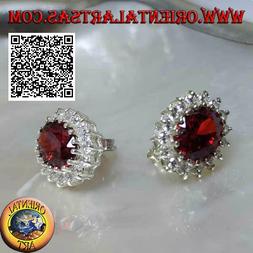 Argento 925&permil; Granato Sfaccettato Ovale Contornato Da Zirco