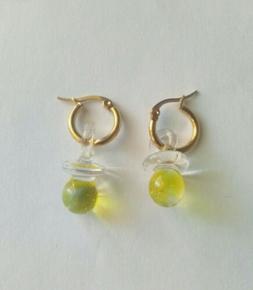 Cerchio Piccoli Oro Con Ciuccio Giallo In Vetro