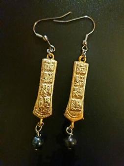 Con Glifi Maya A Foglia D'oro E Perla Di Fiume