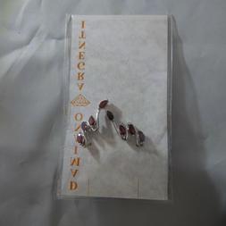 Da Donna Con Pietre Rosso Scuro, Strass, Granaio Kt. 2,50 Se