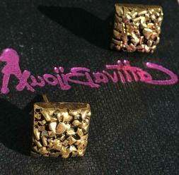 Donna Cattiva Bijoux Bottone Effetto Ricamato Quadrato- Made