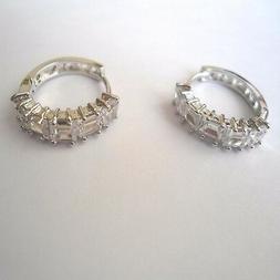 Donna Cerchi Colore Argento  Zirconi Bianchi Quadrati 1,7 Cm