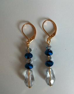 Donna Fatti A Mano Con Cristalli Blu E Goccia Trasparente