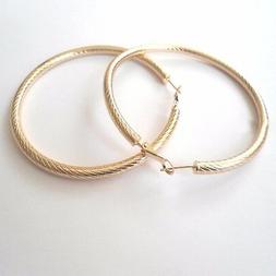 Donna Grandi Cerchi Rigati Colore Oro - 7,1 Cm - 4,5 Mm - 35