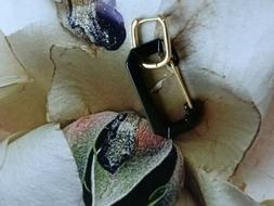 Donna Pendente  Moschettone Gancio Strass Moda Estate 2020 .