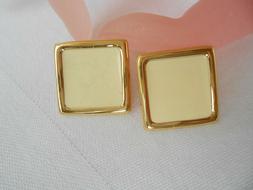 Firmati Monet  Laccatura Beige/avorio Quadrati Per Lobi Fora
